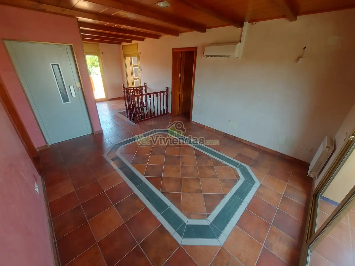 Houses for sale in Olèrdola  with Air Conditioner, Heating and Private garden