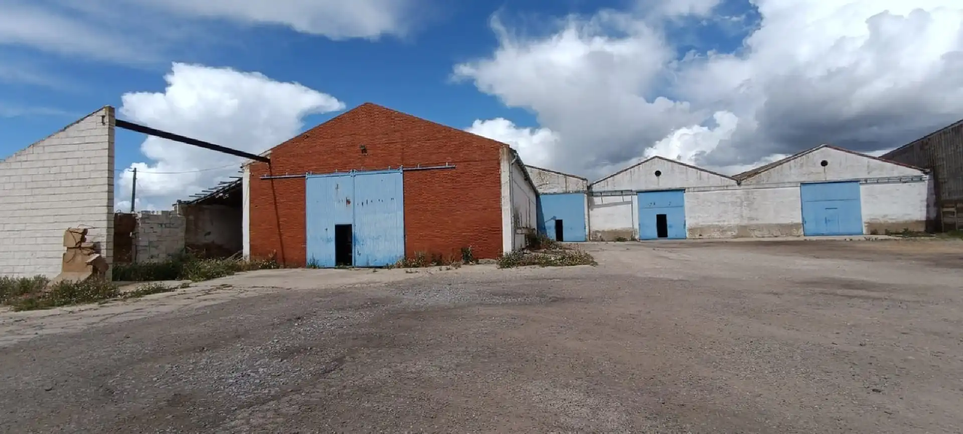 Nau industrial en venda a Carrión de los Condes