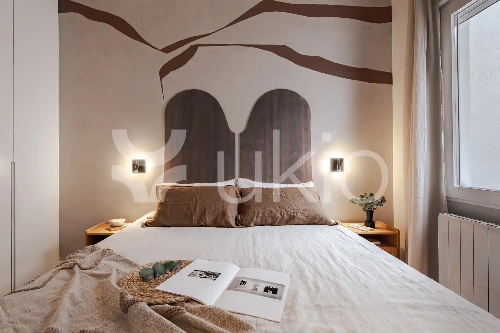Dormitori de Apartament de lloguer en Madrid amb Aire condicionat, Calefacció i Terrassa