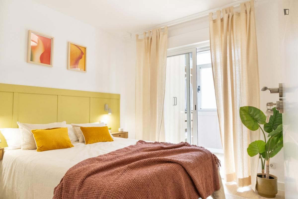 Bedroom of Apartment to share in Coslada  with Air Conditioner, Furnished and Oven