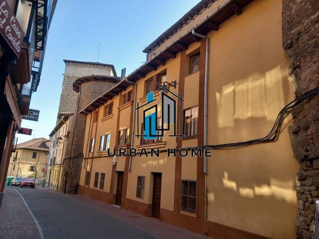 Casa-chalet en Venta en Casco Antiguo