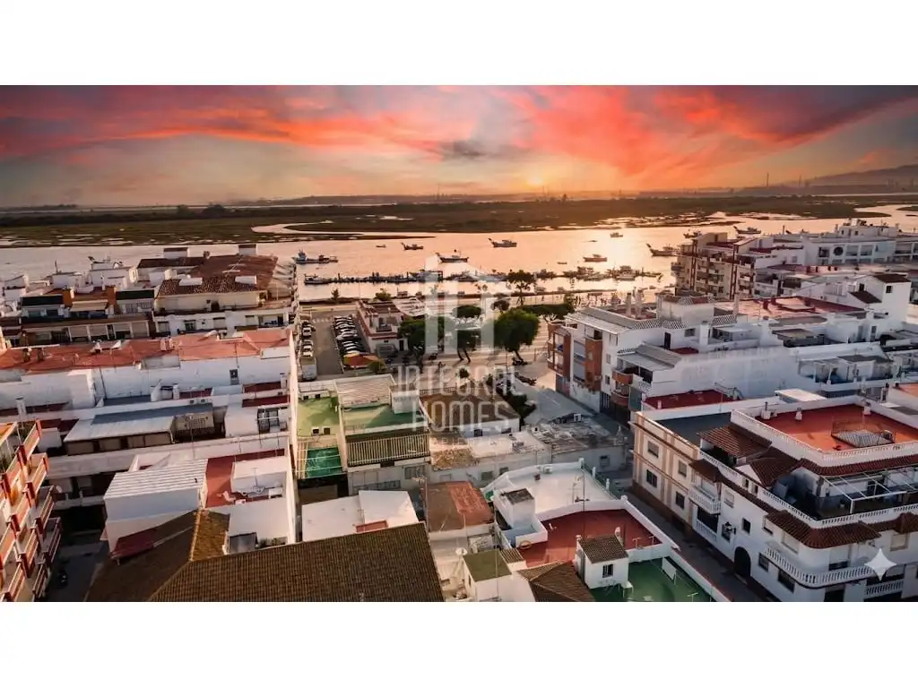 Exterior view of Buildings for sale in Punta Umbría