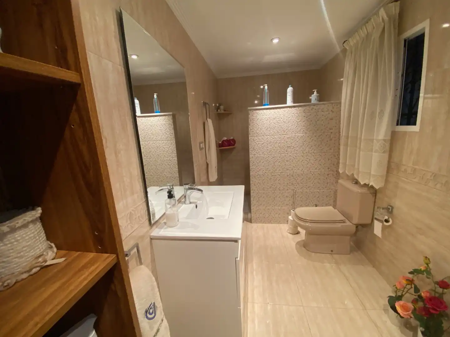 Bany de Finca rústica en venda en Elche / Elx amb Jardí privat, Terrassa i Piscina