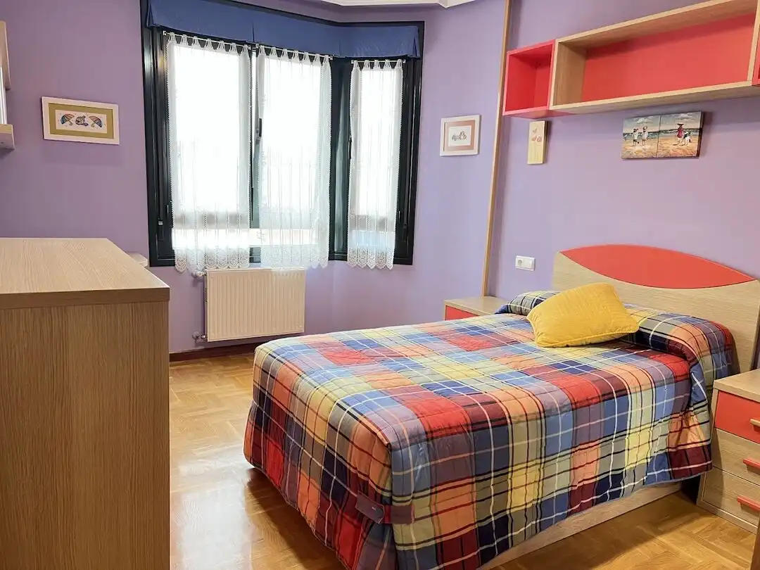 Bedroom of Flat for rent in Siero  with Heating and Storage room