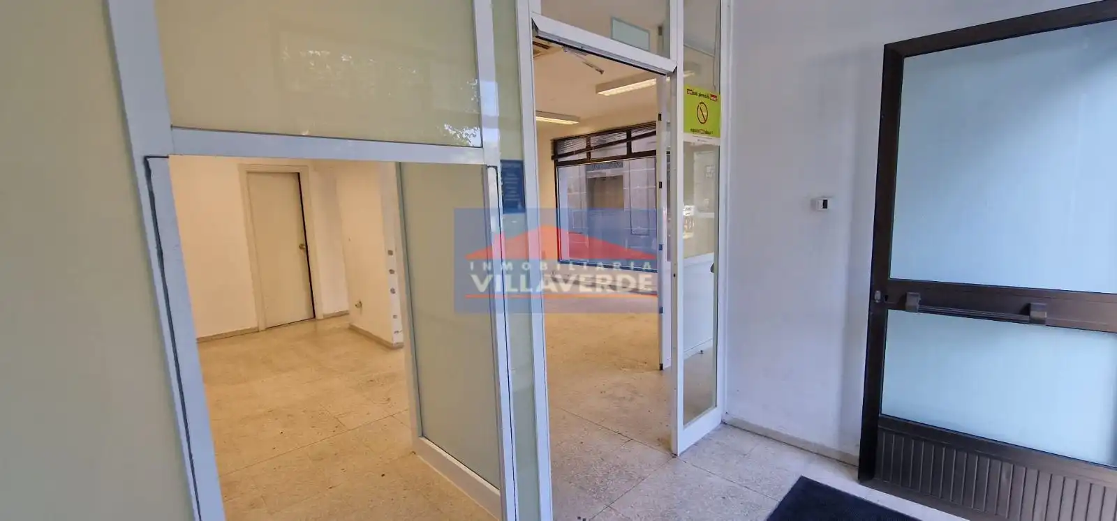 Business premises to rent in Cangas pueblo, imagen 3