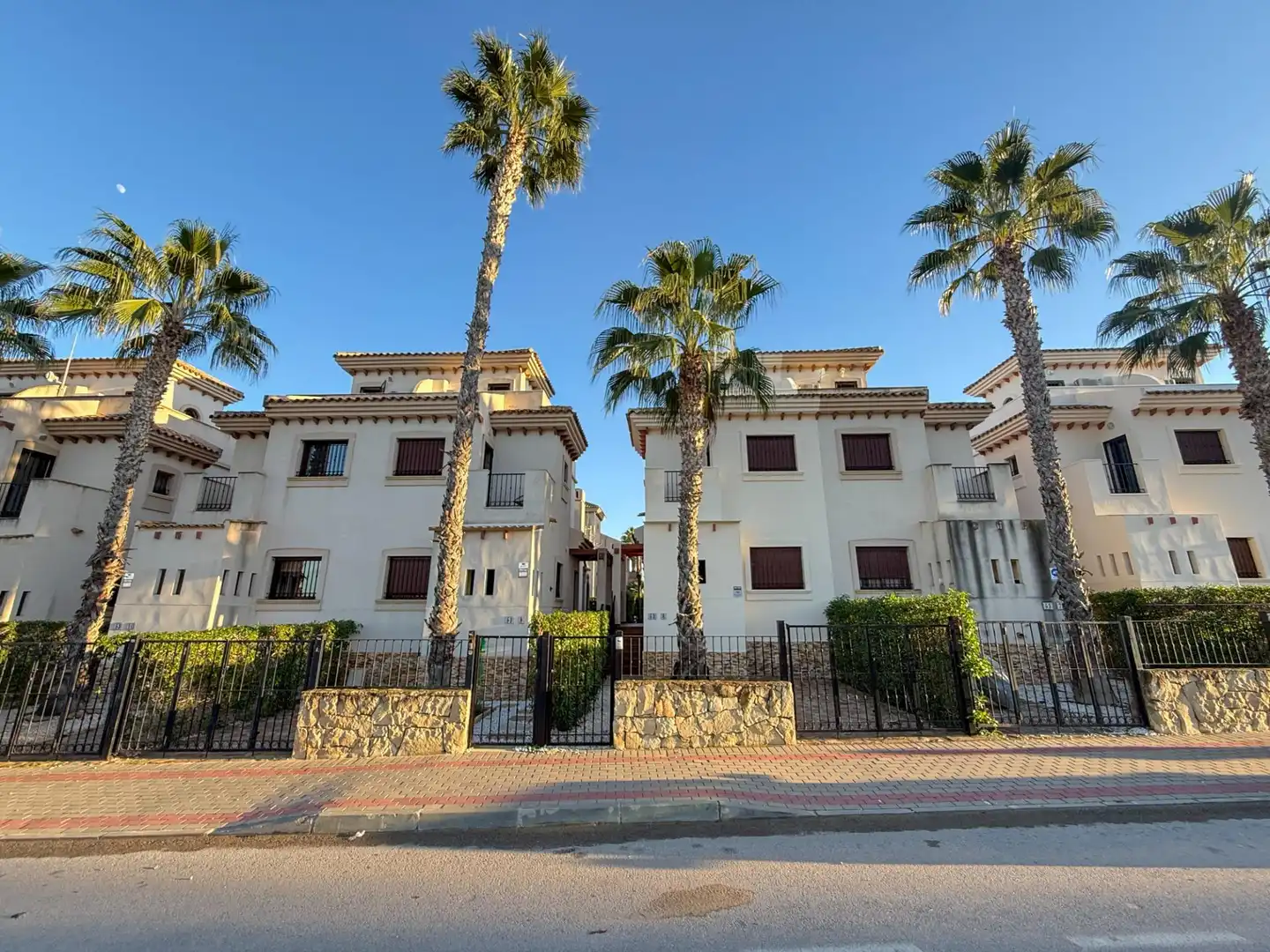 Vista exterior de Casa o chalet en venta en Algorfa con Jardín privado, Terraza y Balcón