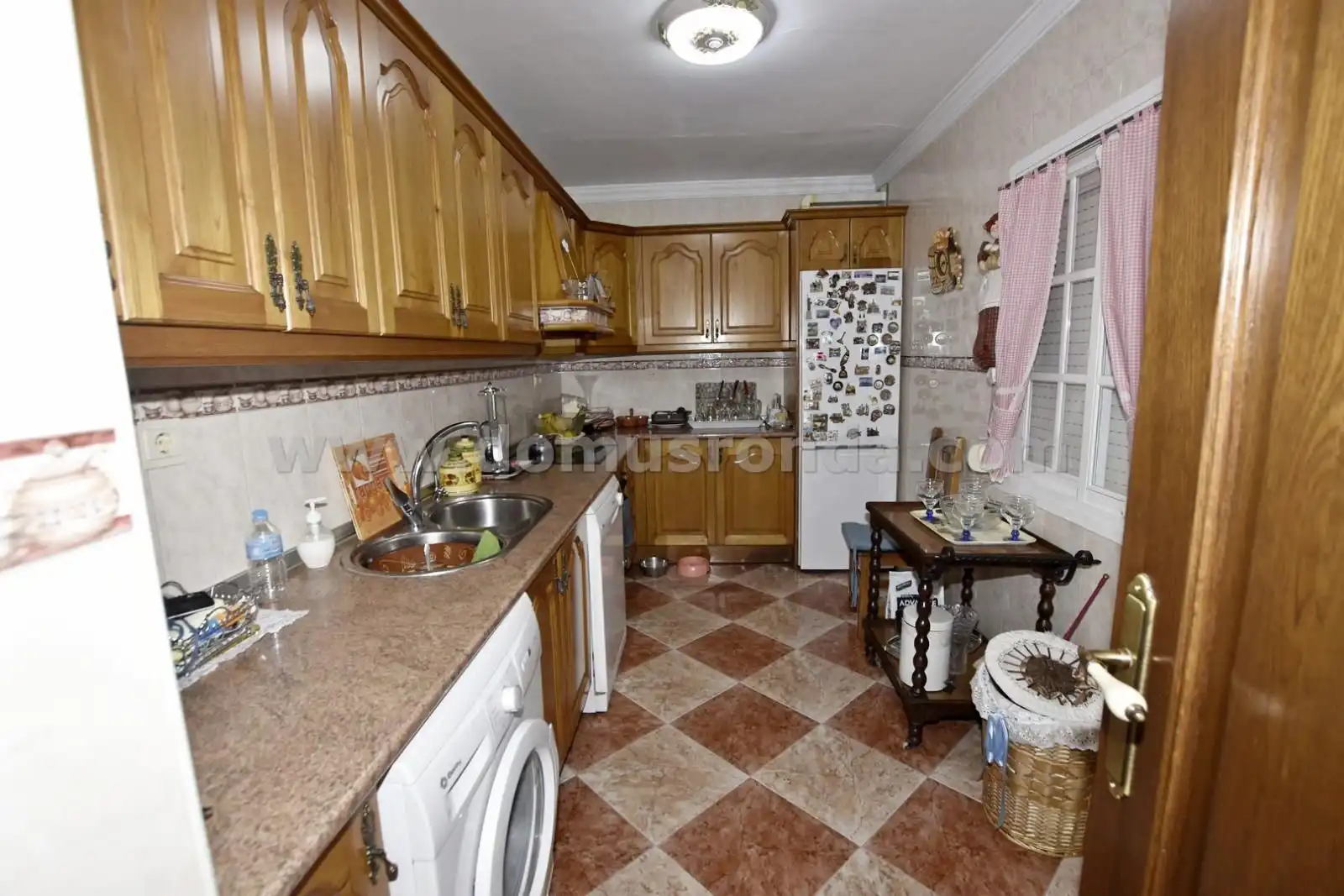 Küche von Wohnung zum Verkauf in Ronda mit Heizung, Terrasse und Möbliert