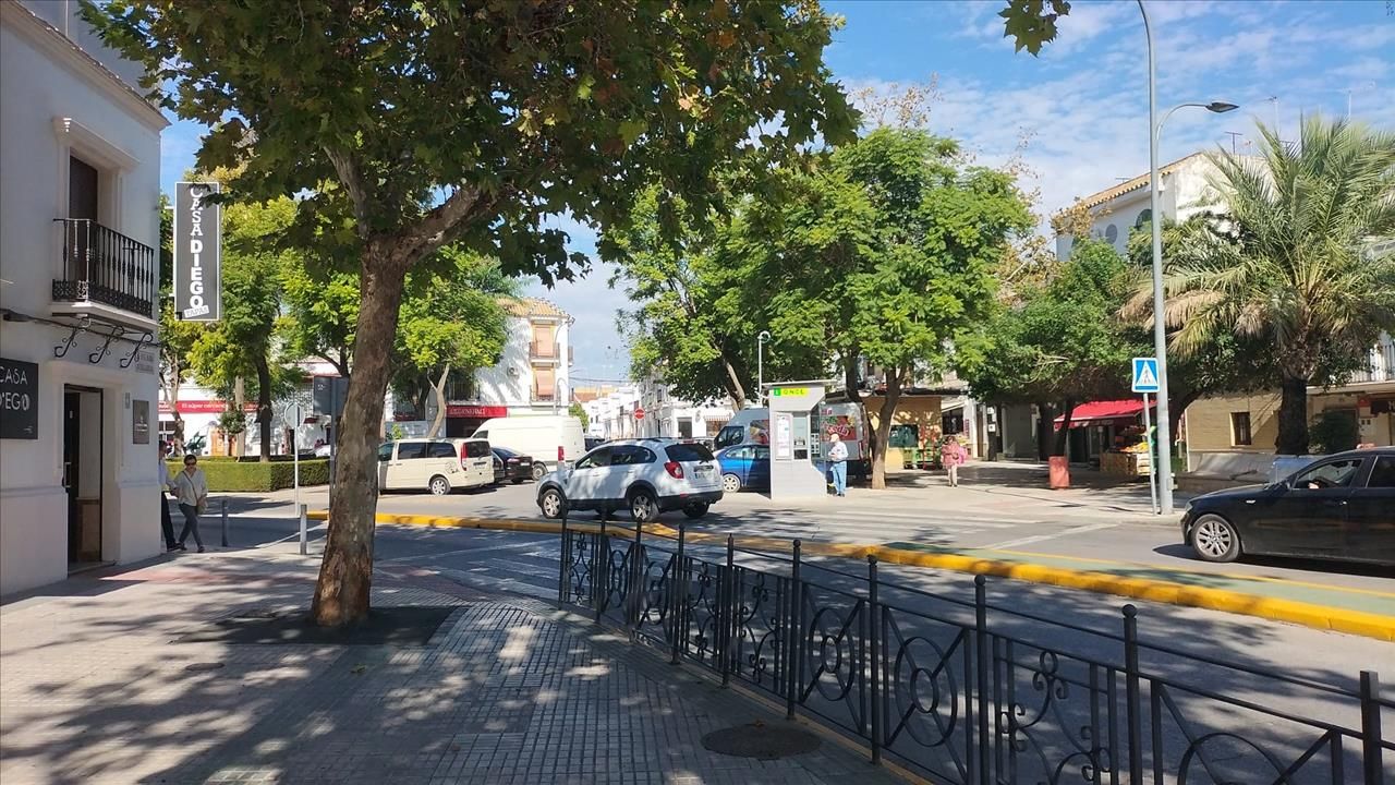 Vista exterior de Pis en venda en Utrera