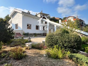 Xalet amb jardí en venda a Hortensia