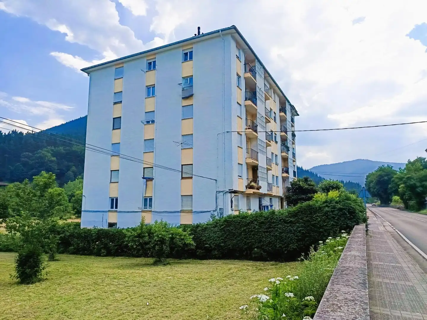 Vista exterior de Piso en venta en Gordexola con Calefacción, Trastero y Balcón