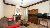 Sala d'estar de Casa o xalet en venda en Lloret de Mar amb Piscina