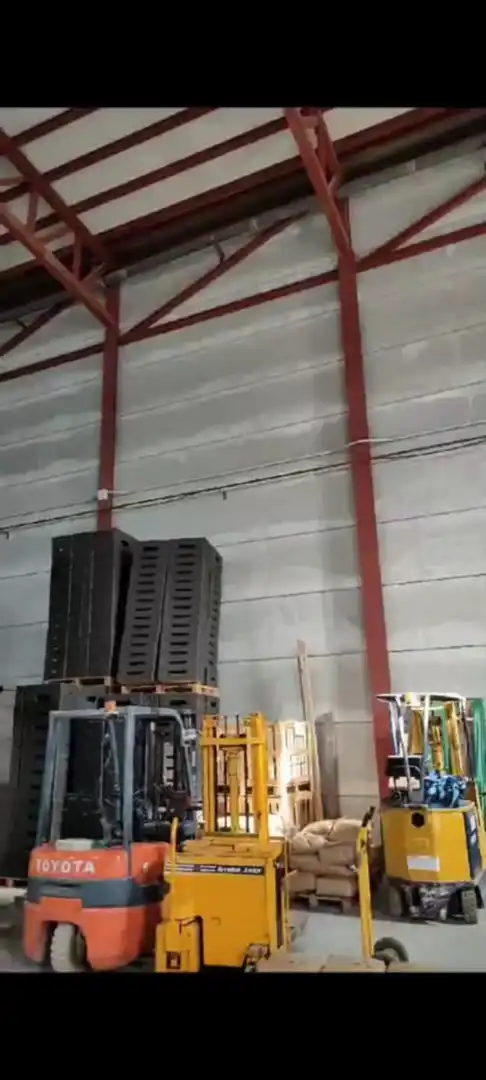 Industrial buildings for sale in Herrera