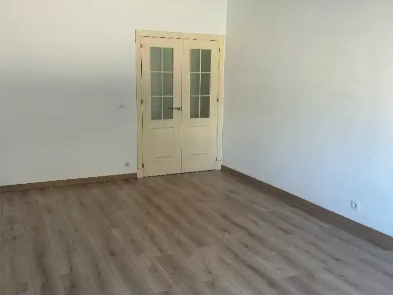 Sala d'estar de Pis en venda en Mairena del Aljarafe amb Aire condicionat