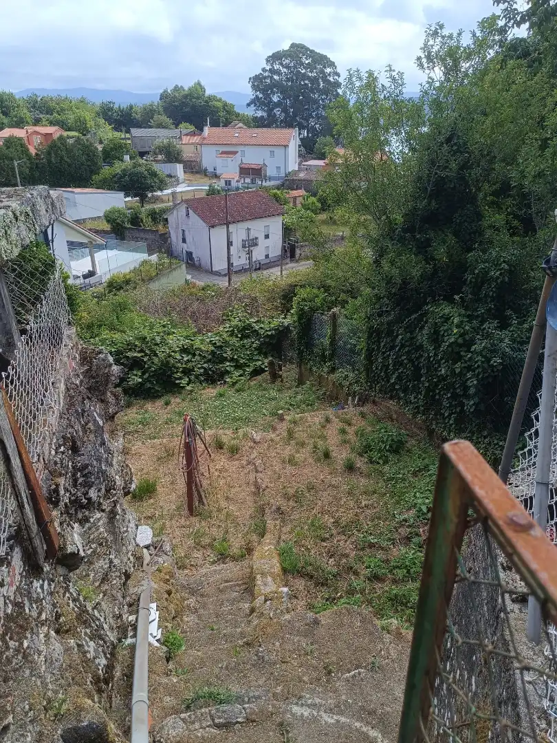Houses for sale in Outes, A Coruña