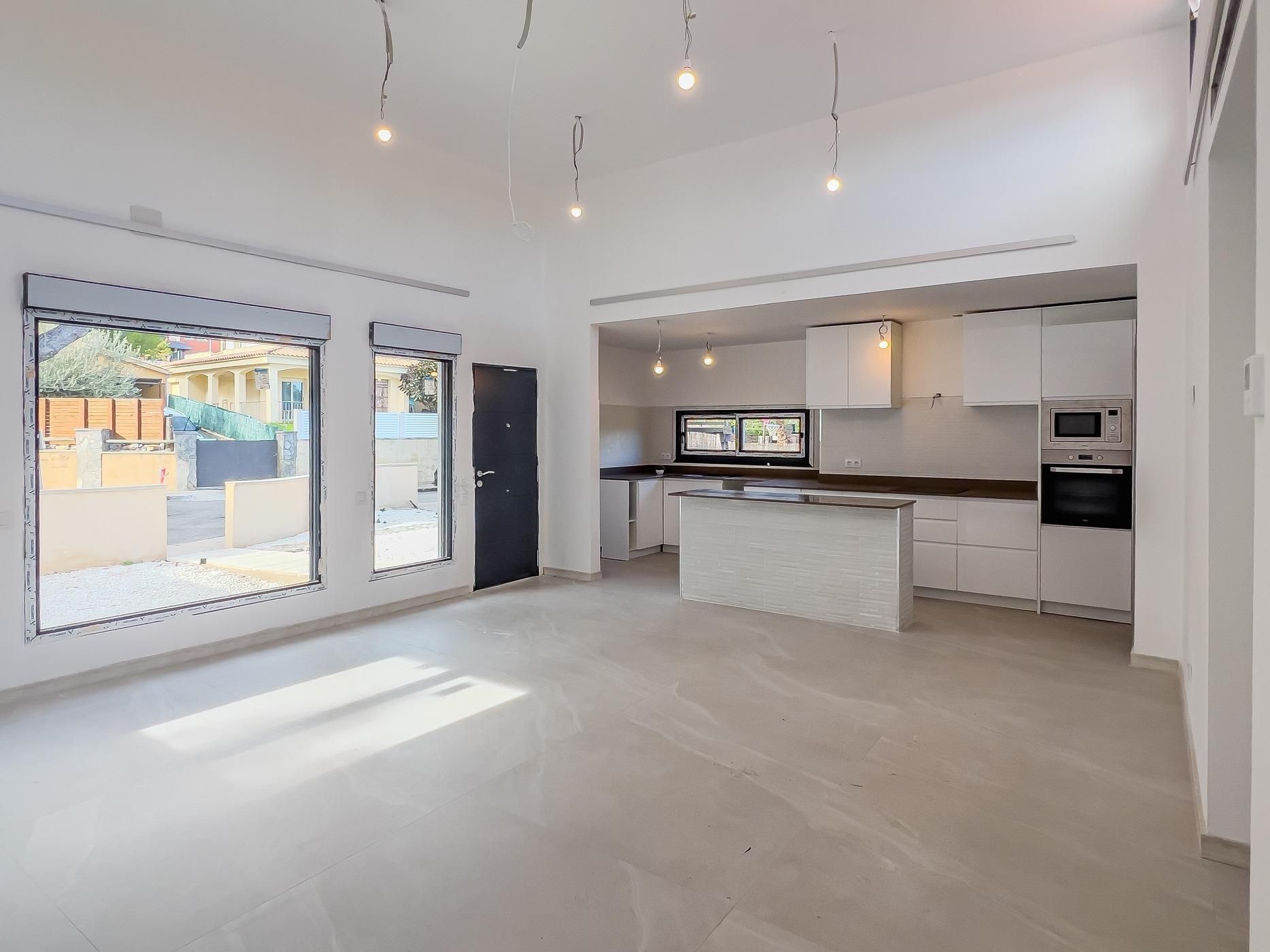 Cuina de Casa o xalet en venda en Canyelles amb Piscina