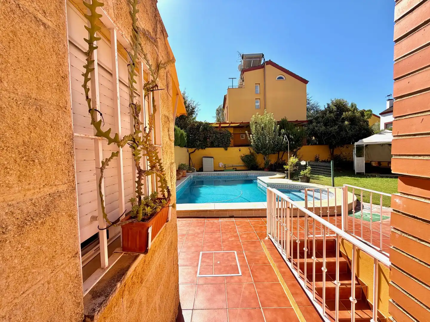 Villa con piscina in vendita a Gines, imagen 47