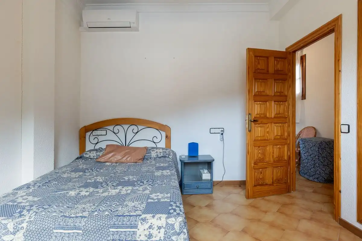 Schlafzimmer von Country house zum Verkauf in Mogente / Moixent mit Klimaanlage, Heizung und Terrasse