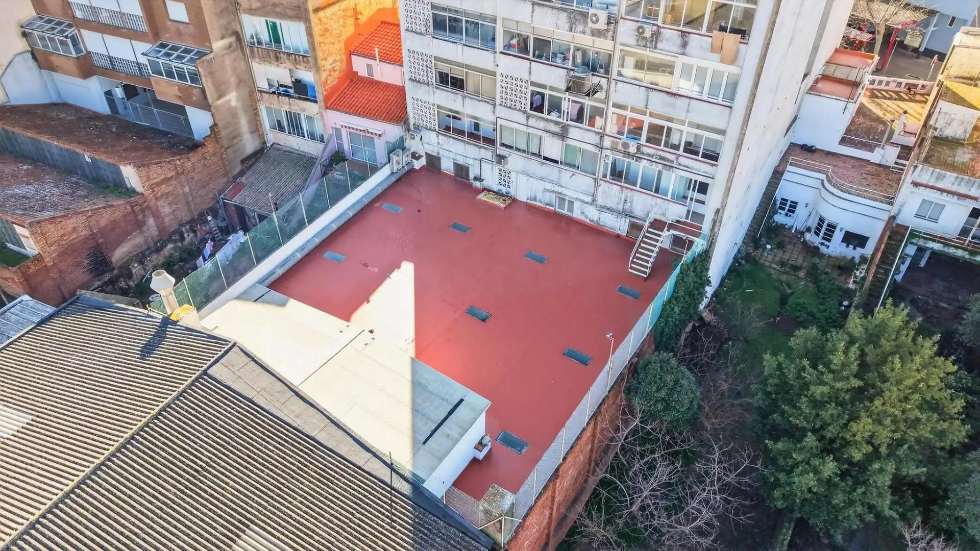Vista exterior de Pis en venda en Figueres amb Aire condicionat, Calefacció i Parquet