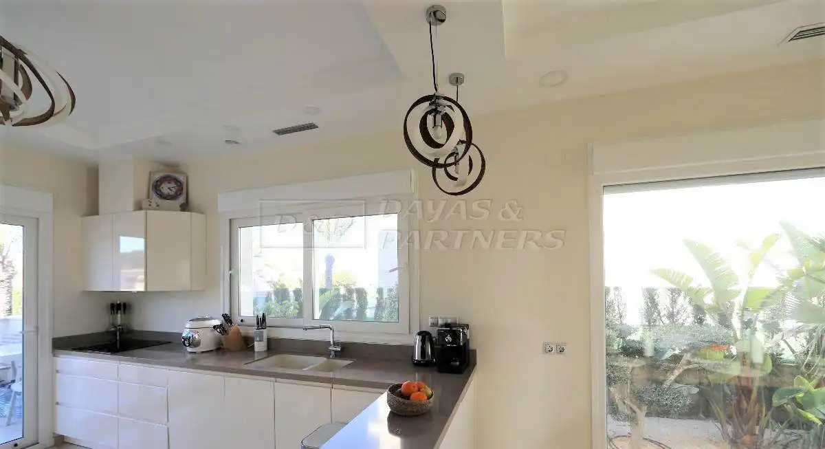 Detached house with terrace for sale in Orihuela Costa, imagen 10
