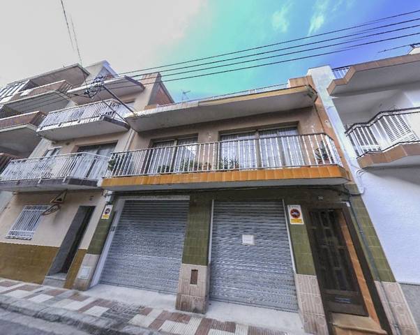 Piso en Venta en C/ Guillerias en Els Pavos