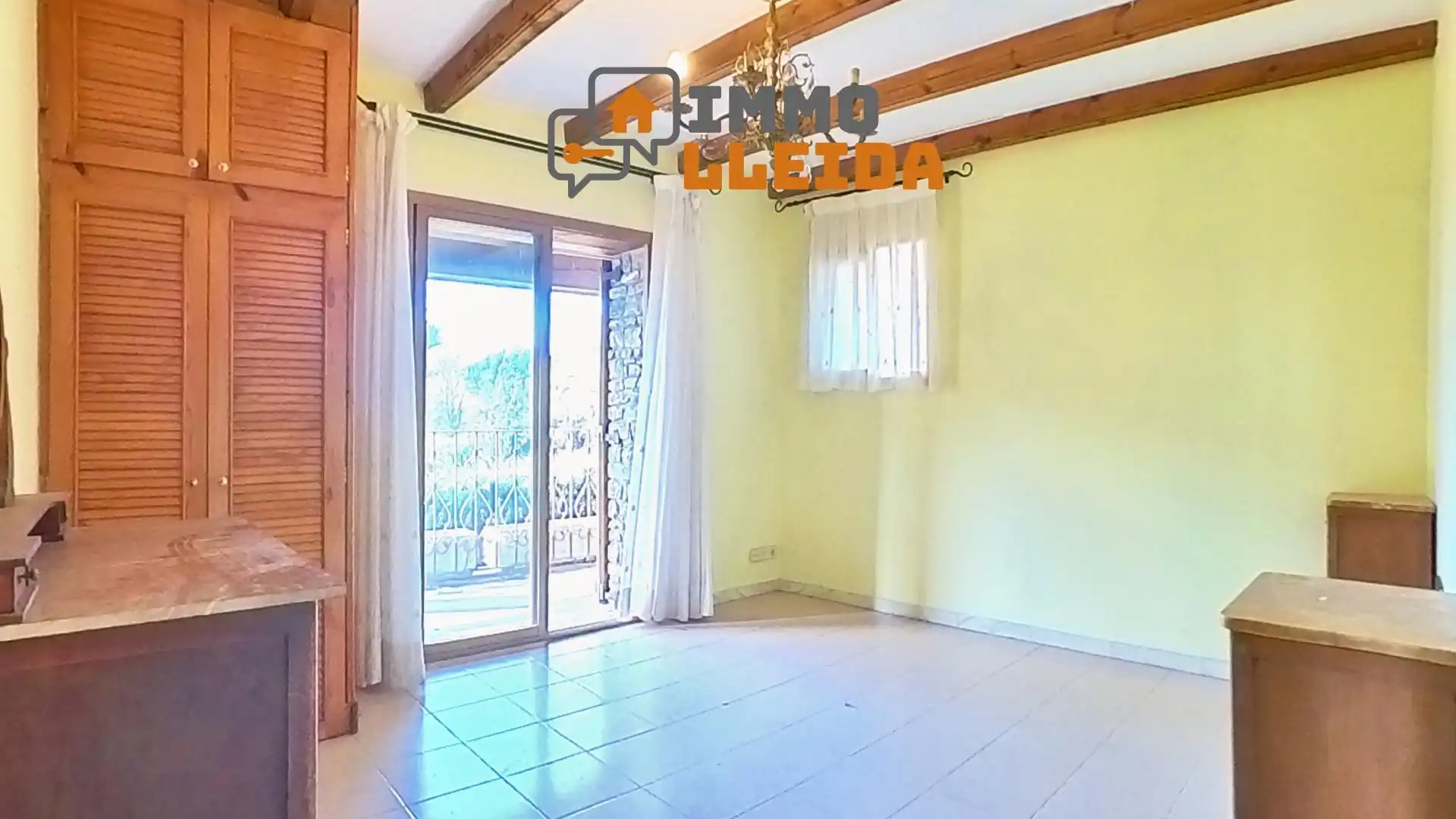 Casa con terraza en venta en Calle Sant Armengol 4, imagen 29