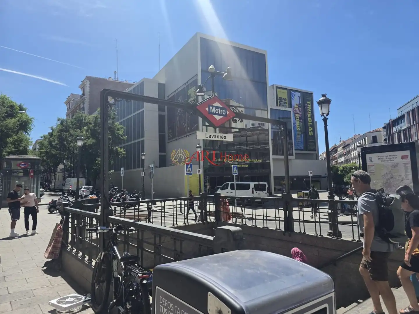 Exterior view of Flat for sale in Madrid  with Heating