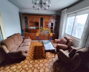 Sala d'estar de Casa o xalet en venda en Villaquilambre