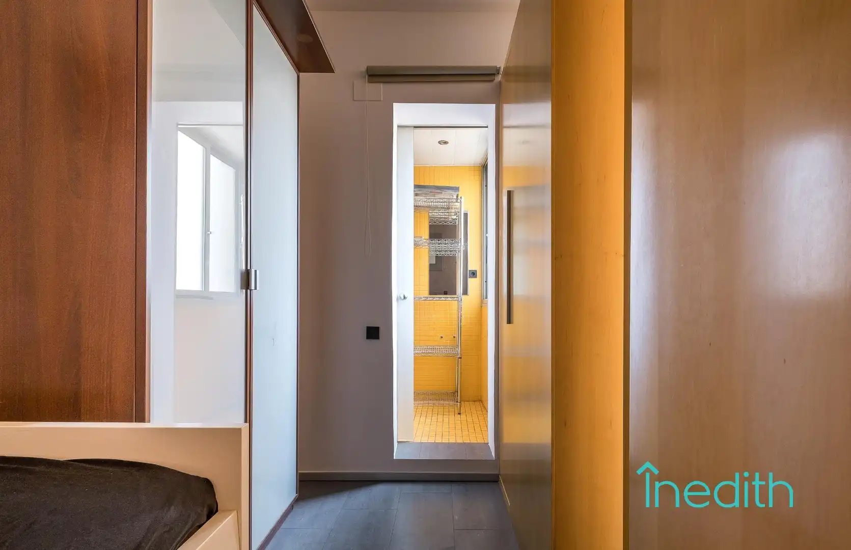 Flat for sale in Barcelona  with Air Conditioner, Terrace and Furnished