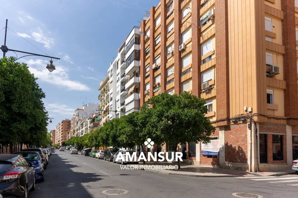 Vista exterior de Piso en venta en Huelva con Amueblado