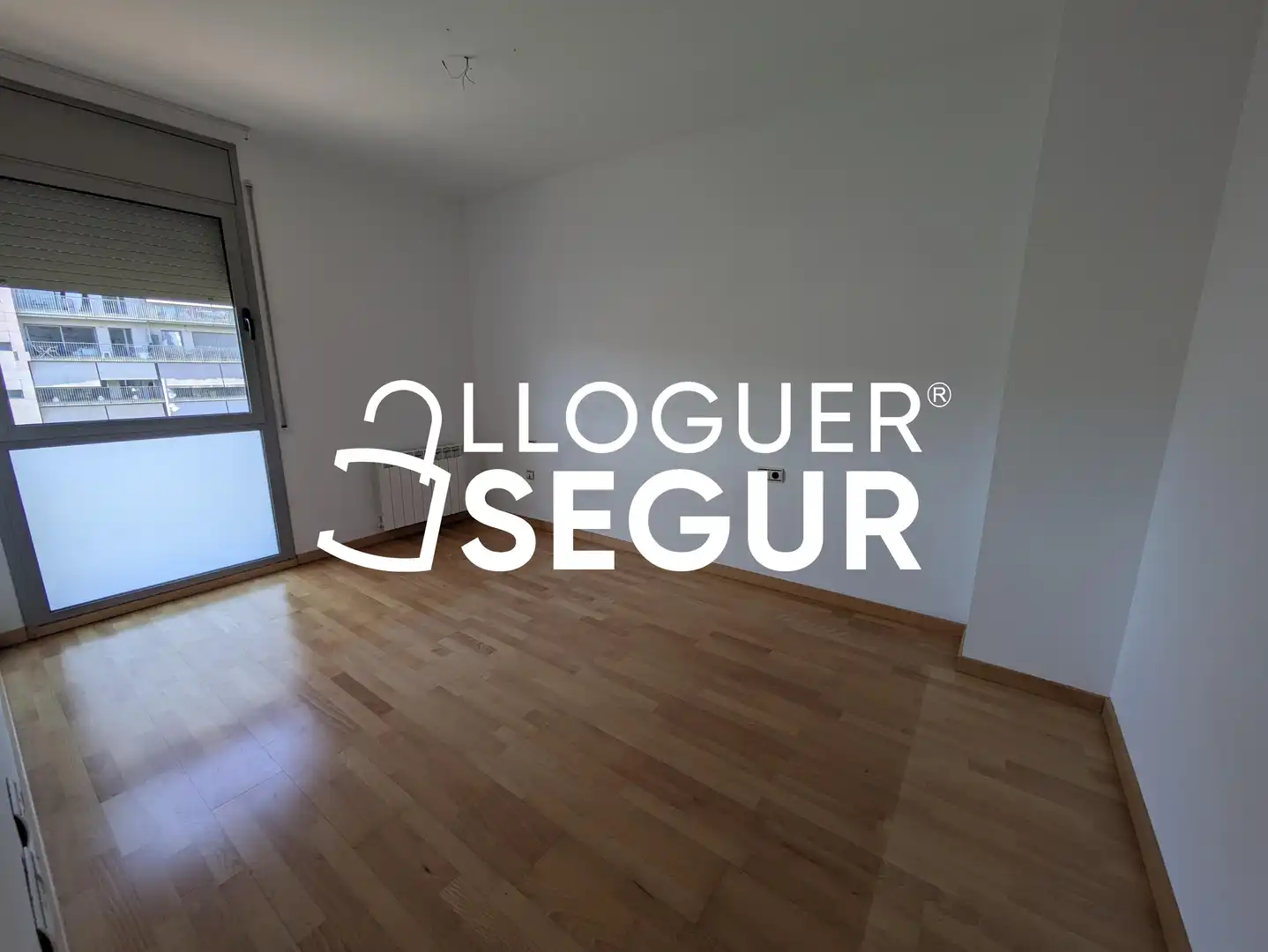 Bedroom of Flat for rent in Terrassa  with Air Conditioner and Heating