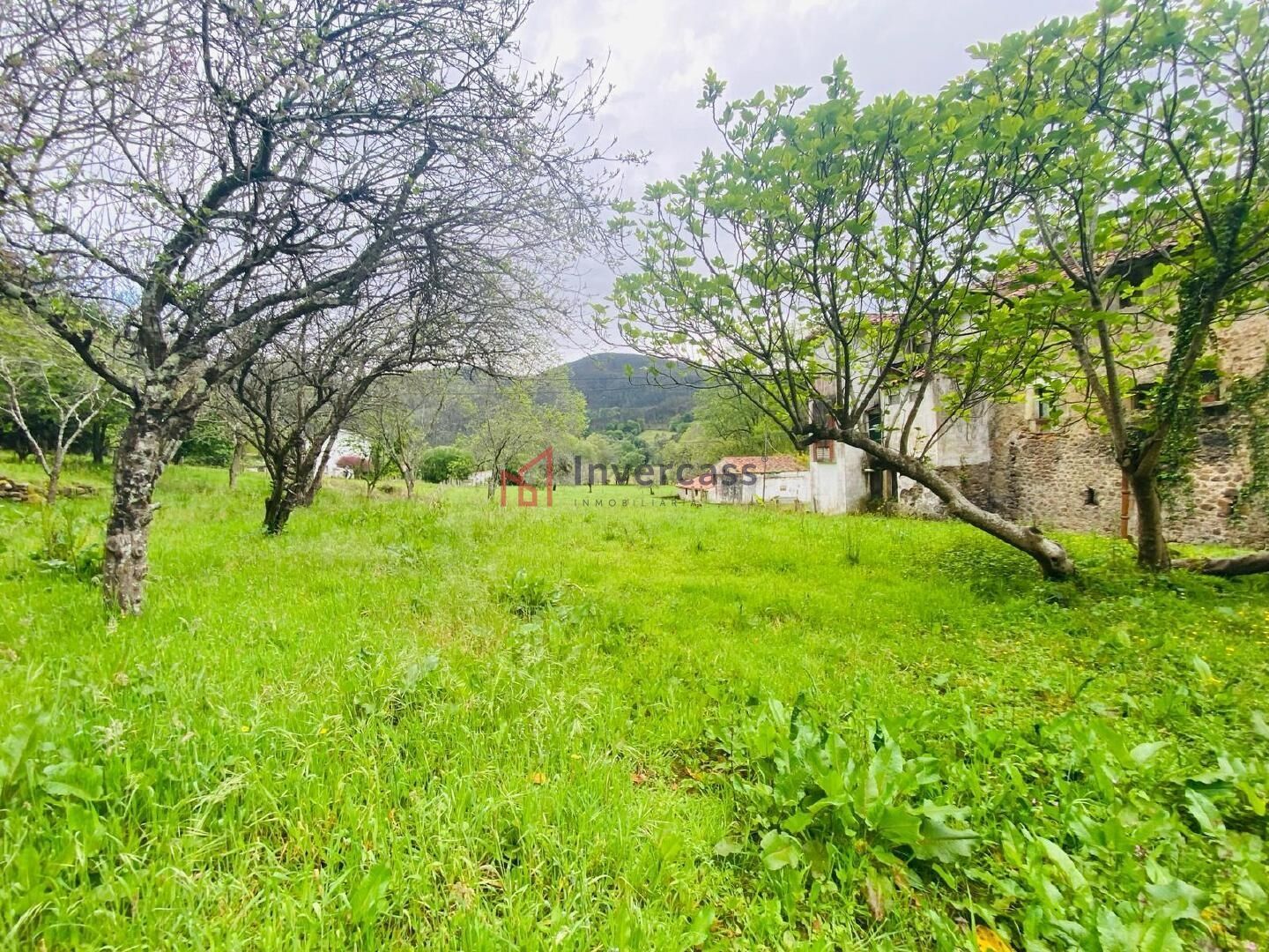 Country house for sale in Guriezo