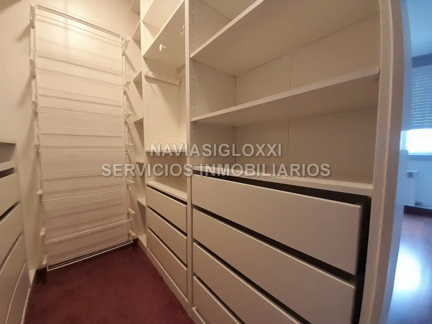 Flat for rent in Vigo   with Parquet flooring, Furnished and Oven