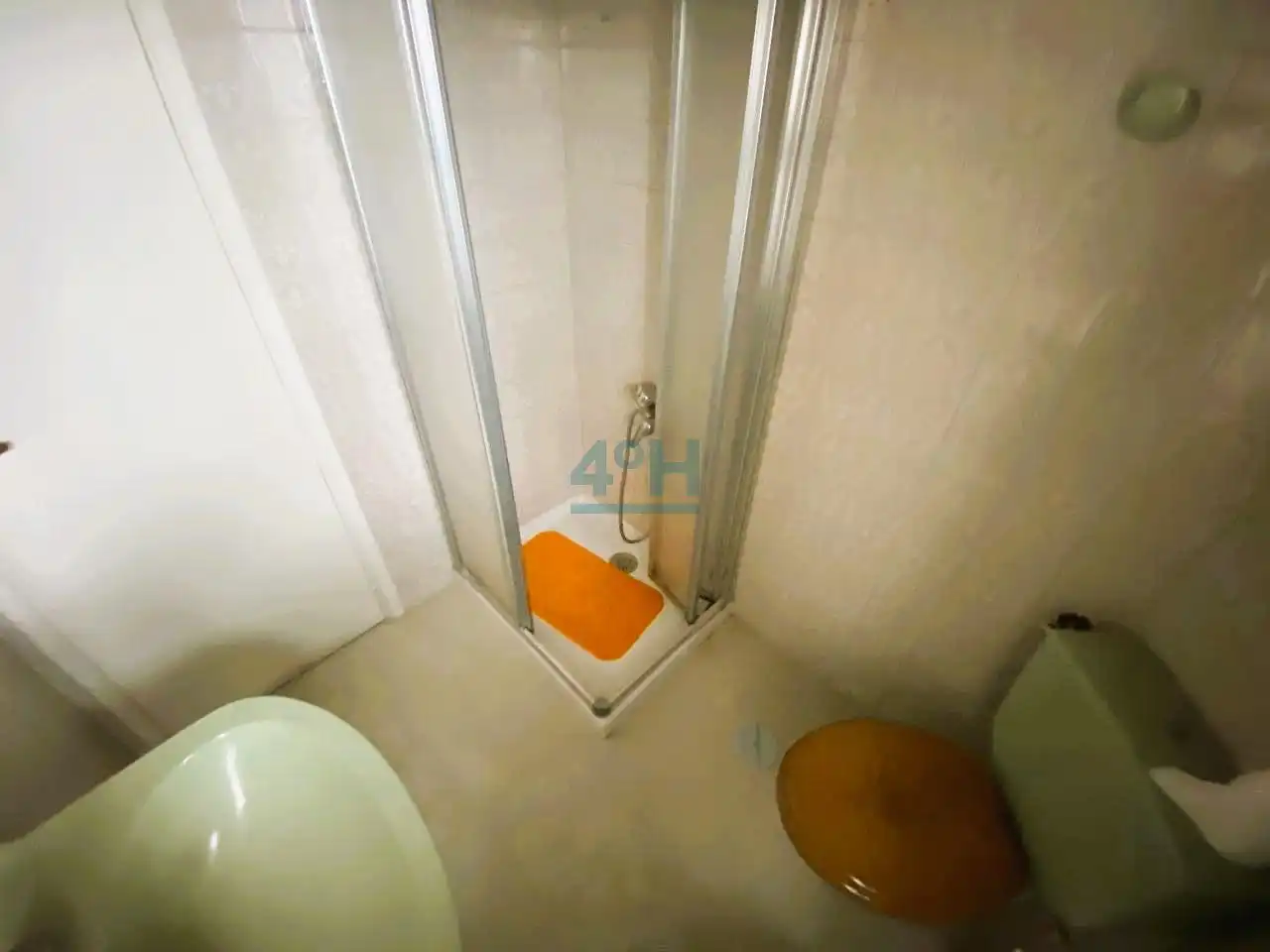 Badezimmer von Haus oder Chalet zum Verkauf in Ourense Capital  mit Heizung, Privatgarten und Abstellraum