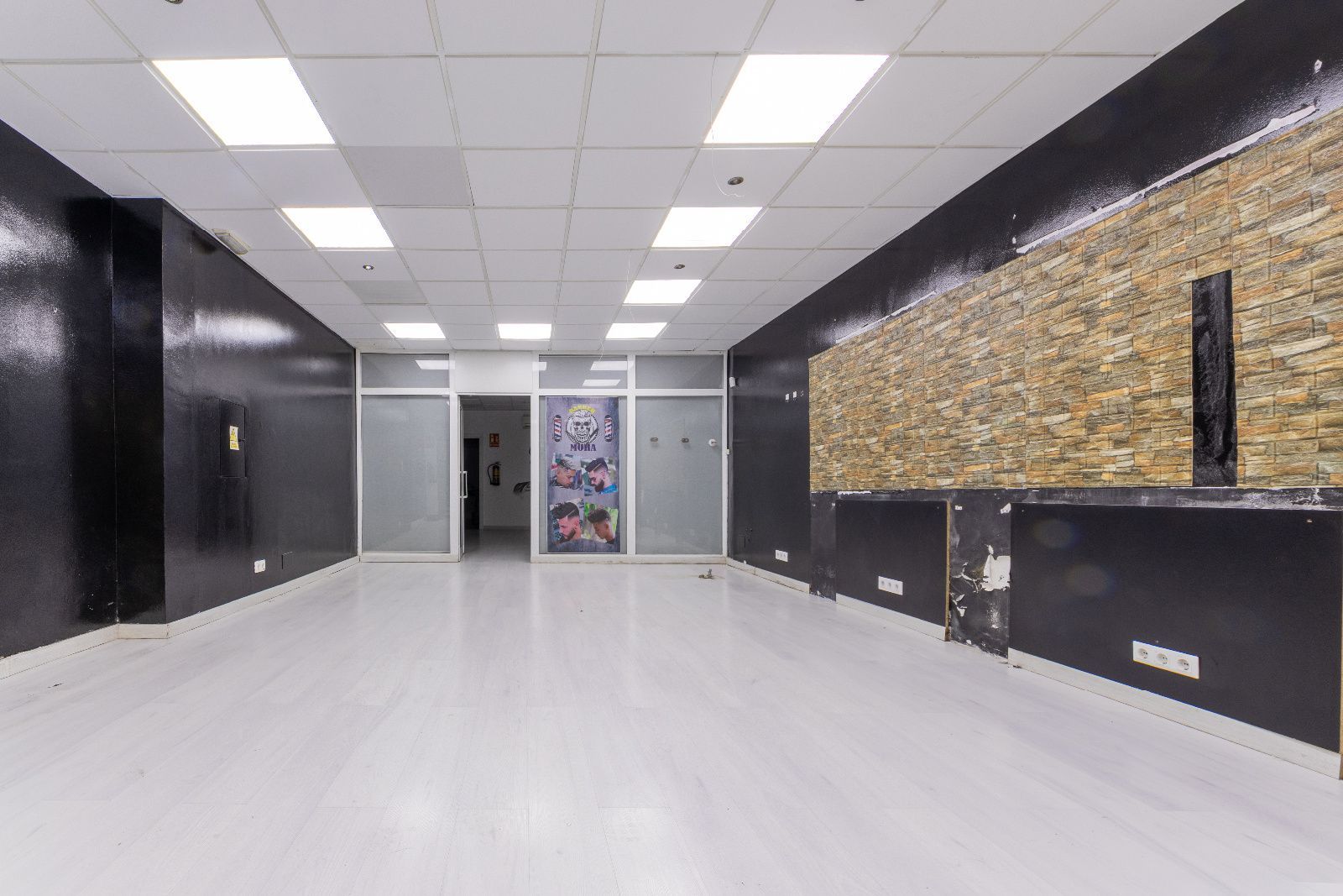 Local de lloguer a Estanislau Figueres, 58, Nou Eixample Nord