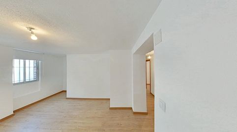 Foto 4 de Pis de lloguer a Amposta, Madrid Capital