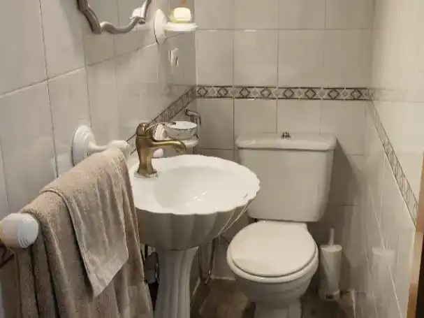 Bany de Dúplex en venda en Morcín amb Jardí privat, Parquet i Traster