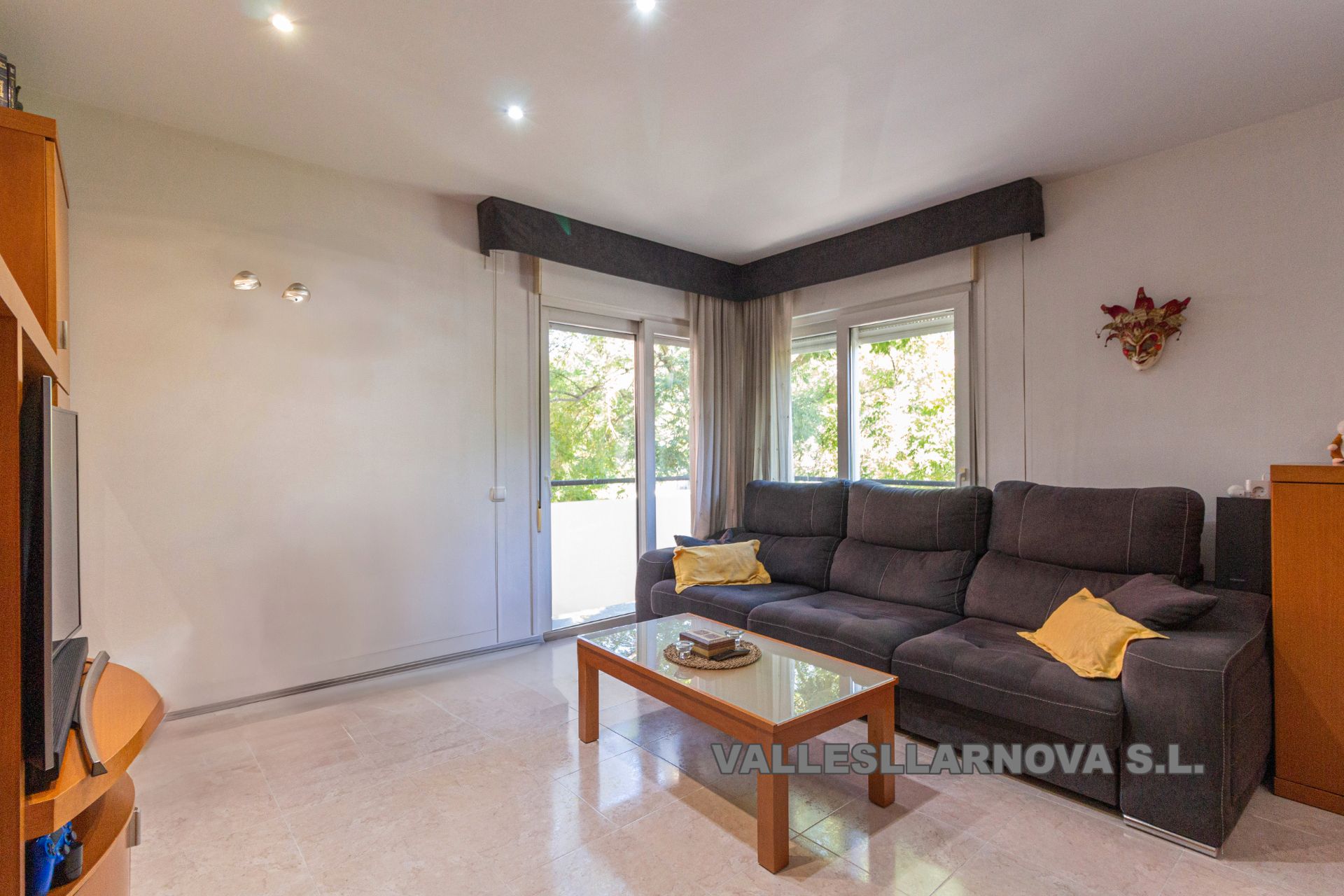 Living room of Flat for sale in Mollet del Vallès  with Heating, Parquet flooring and Balcony