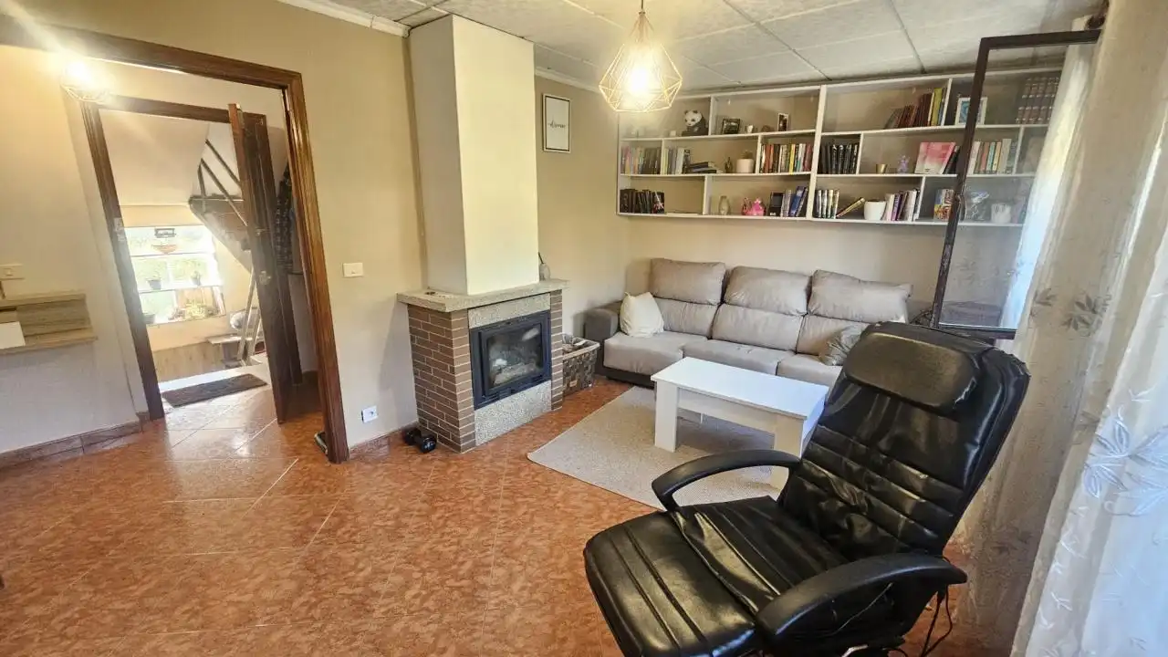 Casa con giardino in vendita a Mos, imagen 2