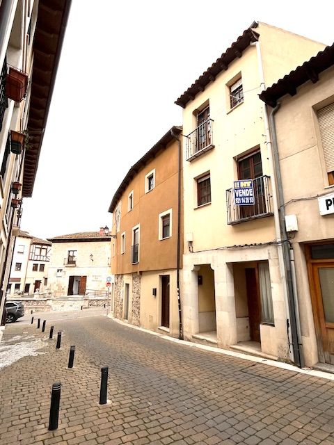 Exterior view of House or chalet for sale in Cuéllar