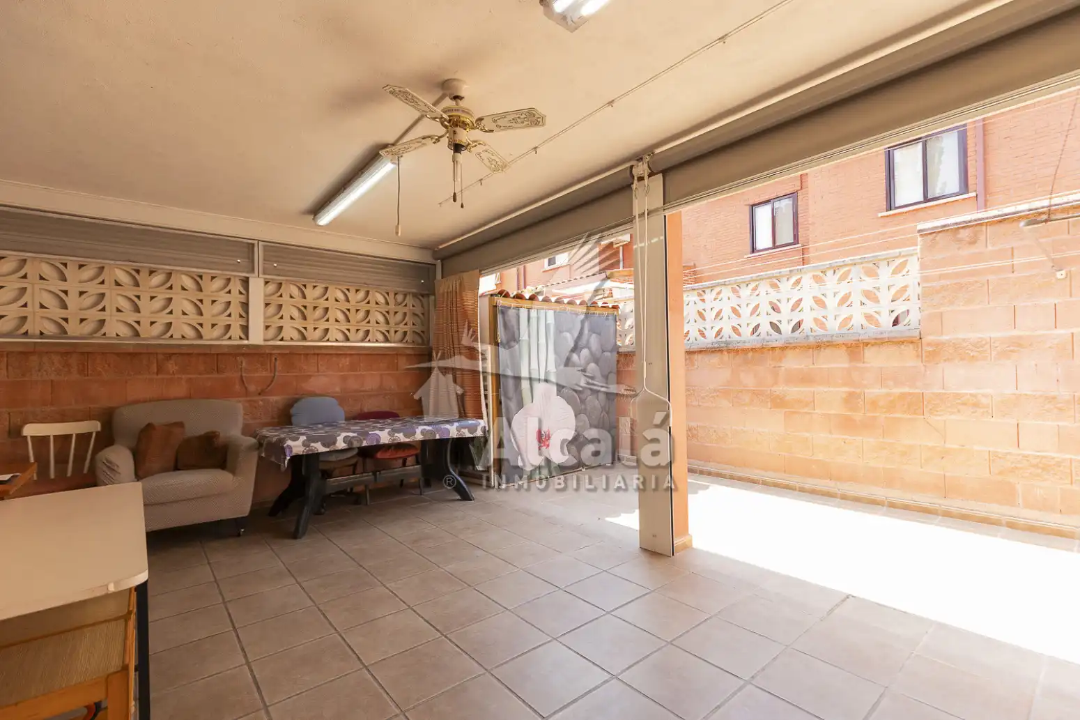 Terrassa de Casa adosada en venda en Mejorada del Campo amb Aire condicionat, Calefacció i Traster