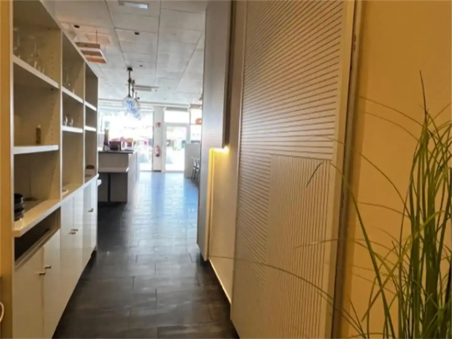 Commercial properties for rent in Avinguda del Cavall Bernat, Centre - Platja