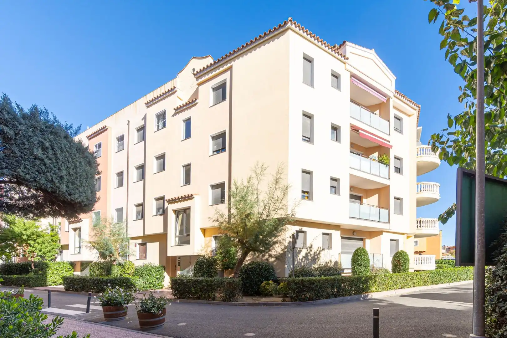 Mini appartamento con terrazza in vendita a Muga - Gran Reserva - Badia, imagen 30