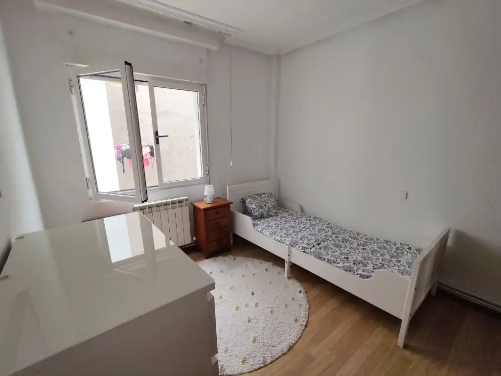 Habitación de Piso en venta en Avilés