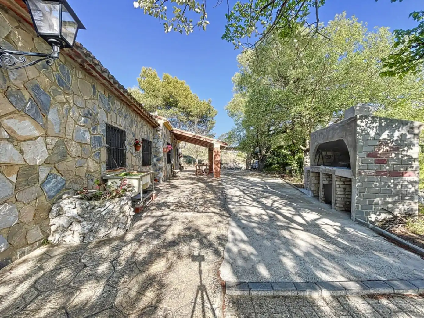 Casa rustica con giardino in vendita a Confrides, imagen 29