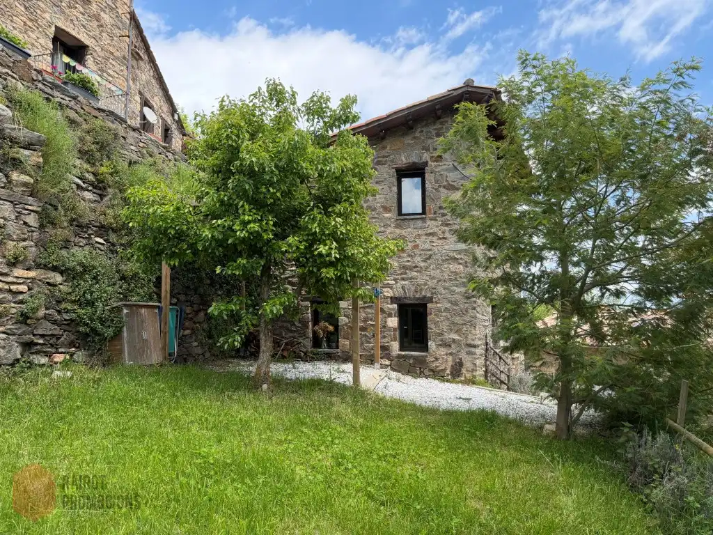Vista exterior de Casa o xalet de lloguer en Vilallonga de Ter