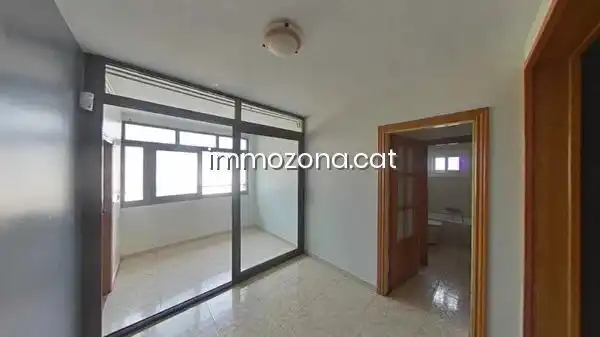 Schlafzimmer von Wohnungen zum Verkauf in Badalona