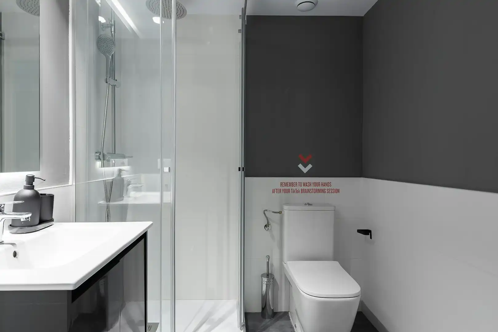 Baño de Piso de alquiler en Valencia con Aire acondicionado