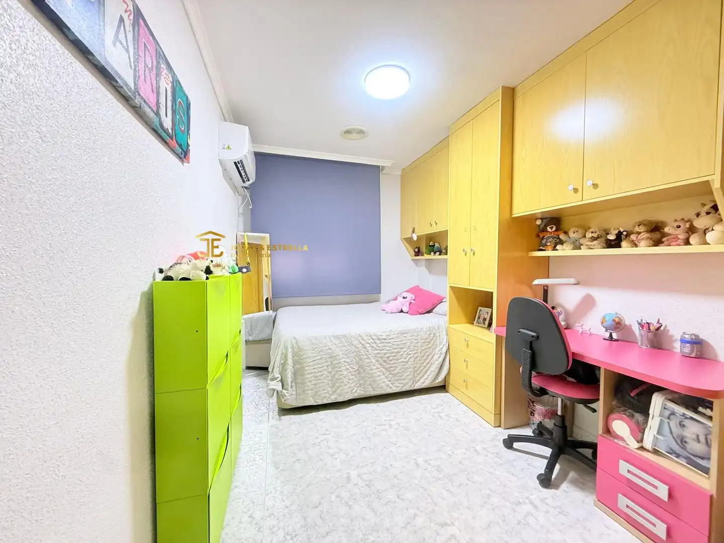 Bedroom of Flat for sale in Lorca  with Air Conditioner, Heating and Storage room