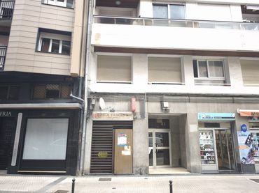 Business premises for sale in Eskalantegi Kalea 21