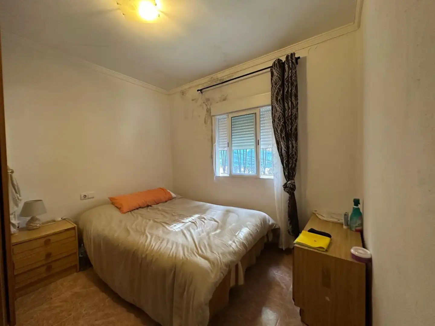 Habitación de Casa o chalet en venta en Macastre con Calefacción, Terraza y Trastero